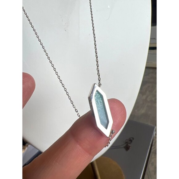 Vintage Silver Necklace Sea Foam Green Gem Stone 18” Boho Minimalist Futuristic - Picture 5 of 10